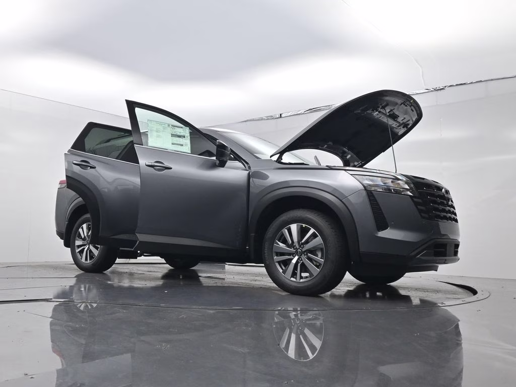 2026 Gun Metallic Nissan Pathfinder SL FWD SUV