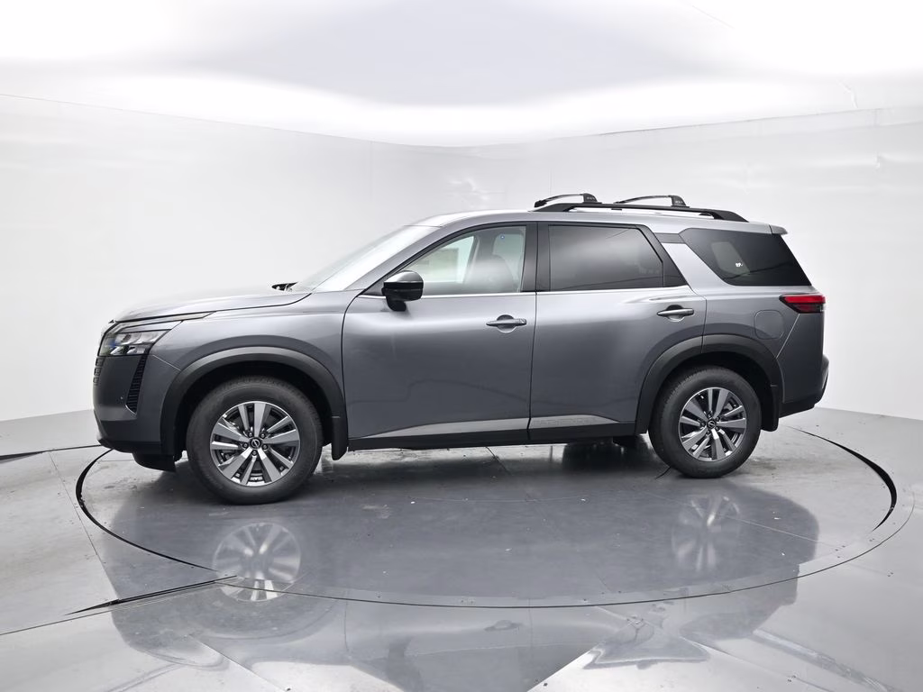 2026 Gun Metallic Nissan Pathfinder SL FWD SUV