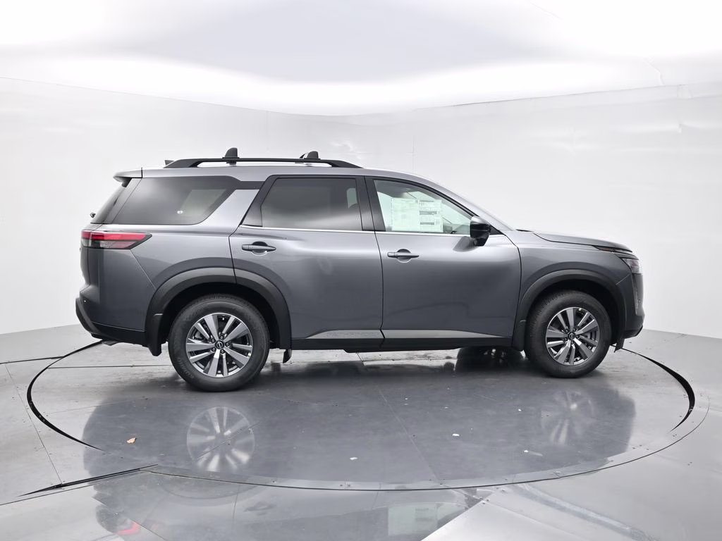 2026 Gun Metallic Nissan Pathfinder SL FWD SUV