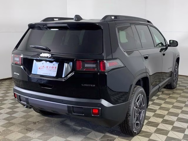 2026 Diamond Black Crystal Pearlcoat Jeep Cherokee Limited 4X4 SUV