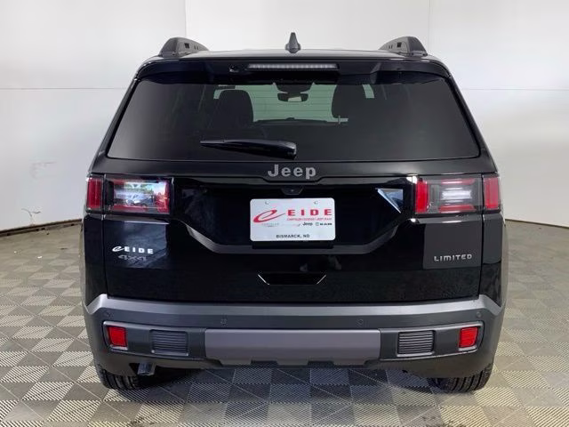 2026 Diamond Black Crystal Pearlcoat Jeep Cherokee Limited 4X4 SUV