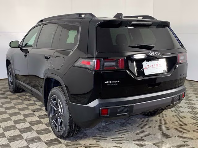 2026 Diamond Black Crystal Pearlcoat Jeep Cherokee Limited 4X4 SUV