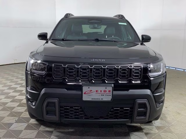 2026 Diamond Black Crystal Pearlcoat Jeep Cherokee Limited 4X4 SUV