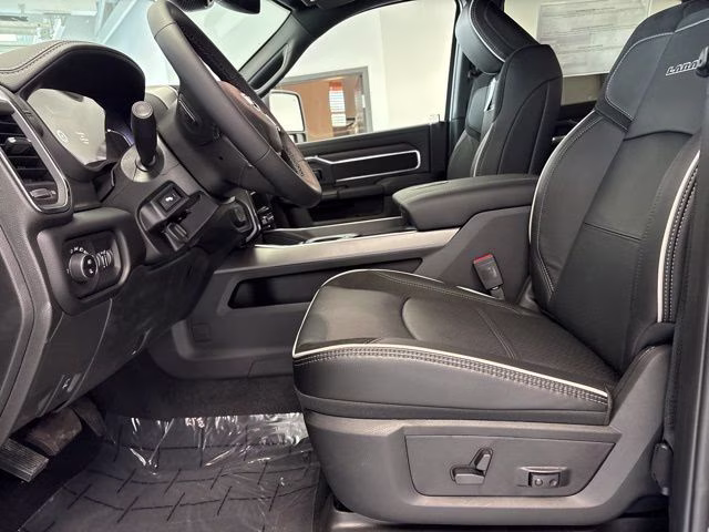 2026 Diamond Black Crystal Pearlcoat Ram 2500 Laramie Night Edition 4X4 Truck
