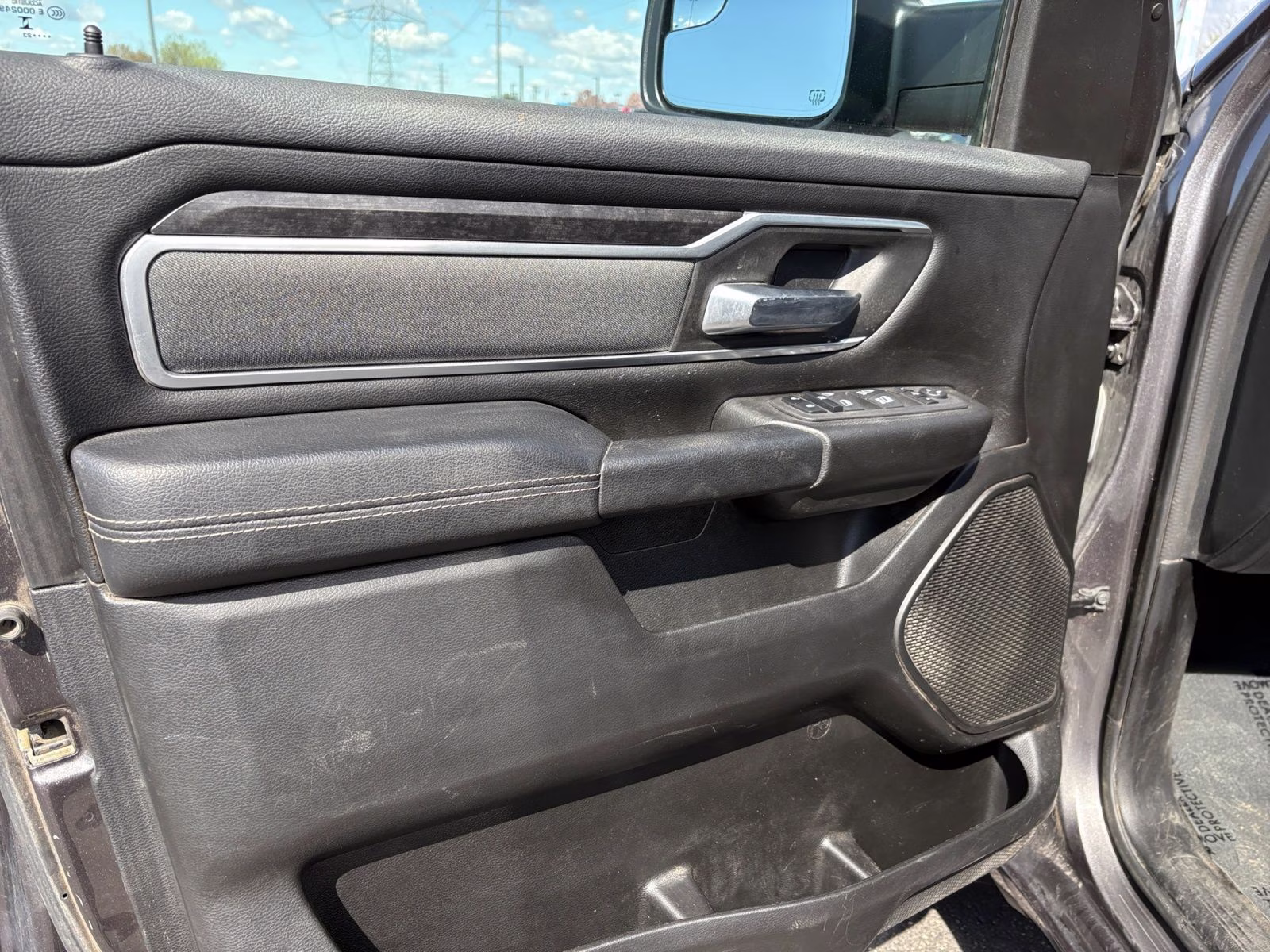 2023 Granite Crystal Metallic Clearcoat Ram 1500 Big Horn/Lone Star 4X4 Truck