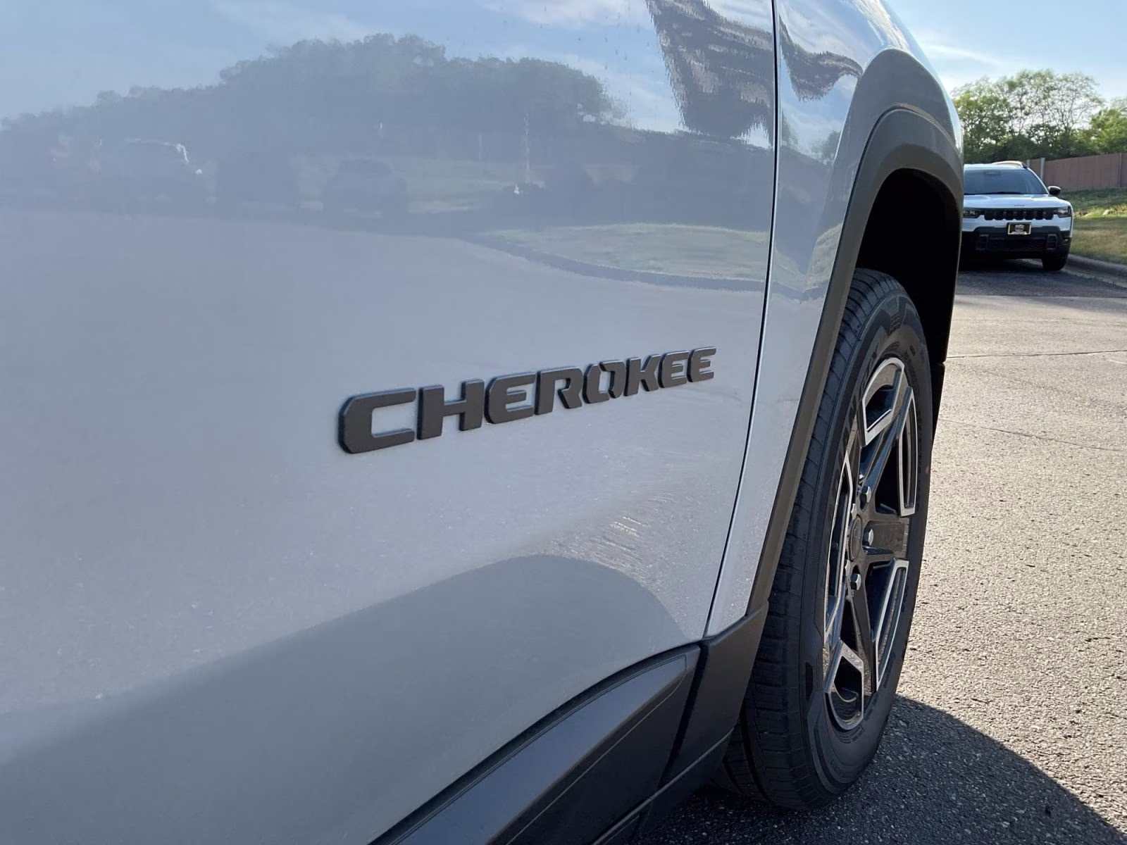 2026 Silver Zynith Clearcoat Jeep Cherokee Limited 4X4 SUV