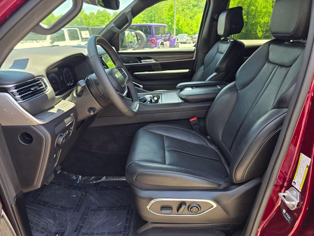 2024 Velvet Red Pearlcoat Jeep Wagoneer L Series II 4X4 SUV