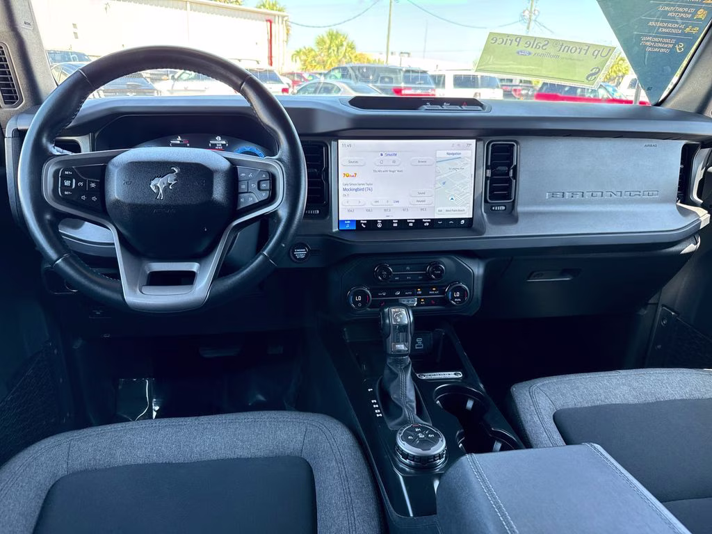 2025 Oxford White Ford Bronco Big Bend 4X4 SUV