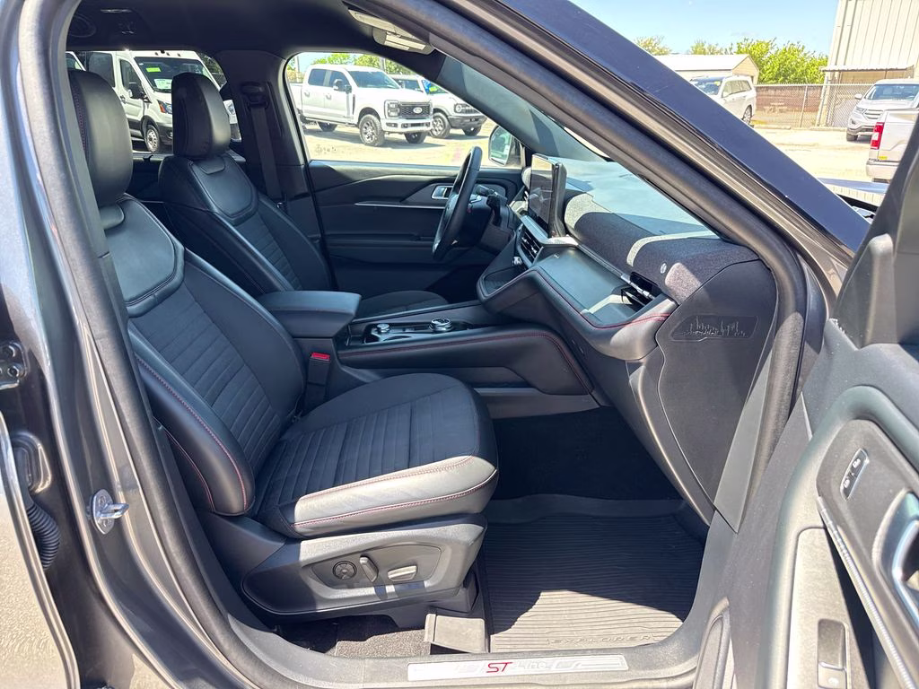 2025 Carbonized Gray Metallic Ford Explorer ST-Line RWD SUV
