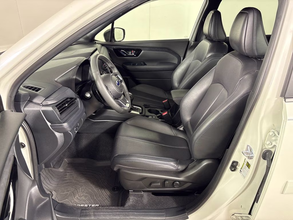 2025 Crystal White Pearl Subaru Forester Limited AWD SUV