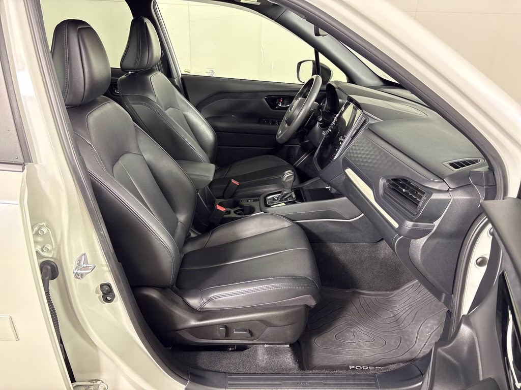 2025 Crystal White Pearl Subaru Forester Limited AWD SUV