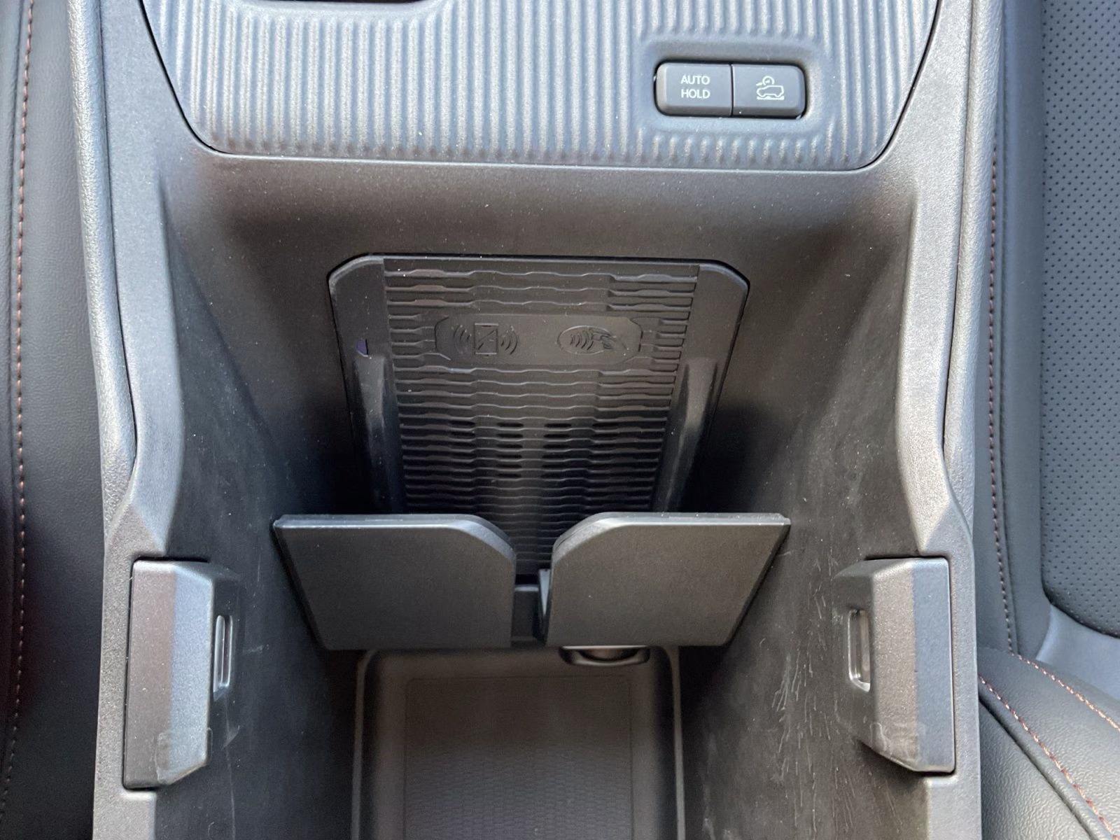 2026 Silver Zynith Clearcoat Jeep Cherokee Limited 4X4 SUV