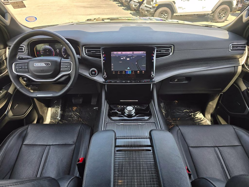 2024 Diamond Black Crystal Pearlcoat Jeep Wagoneer Series II 4X4 SUV