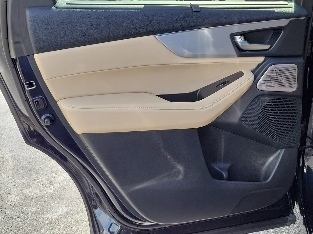 2025 Black Acura MDX w/Technology Package AWD SUV