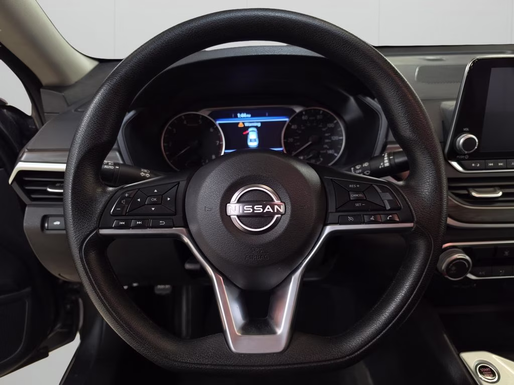 2025 Gun Metallic Nissan Altima 2.5 SV FWD Sedan