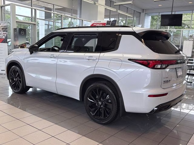 2026 Alpine Frost Nissan Rogue Plug-In Hybrid Platinum AWD SUV