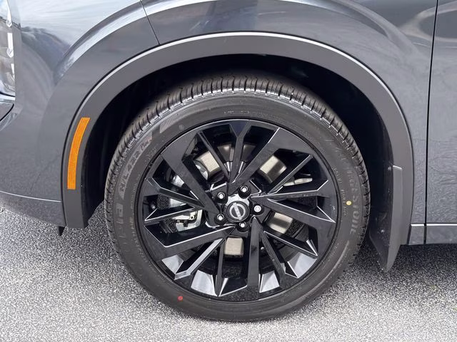 2026 Moonrock Gray Nissan Rogue Plug-In Hybrid Platinum AWD SUV