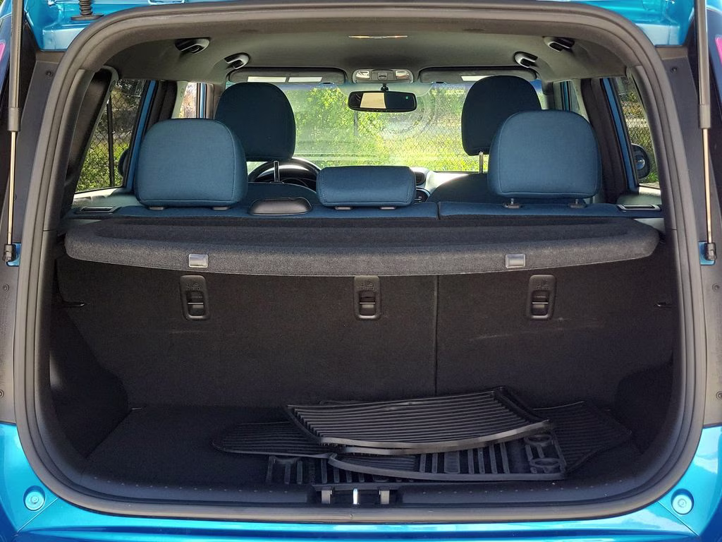 2015 Carribean Blue Kia Soul Plus FWD Hatchback