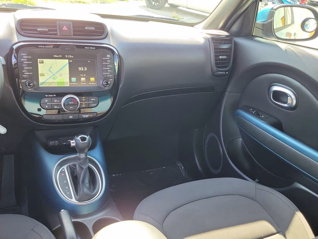 2015 Carribean Blue Kia Soul Plus FWD Hatchback