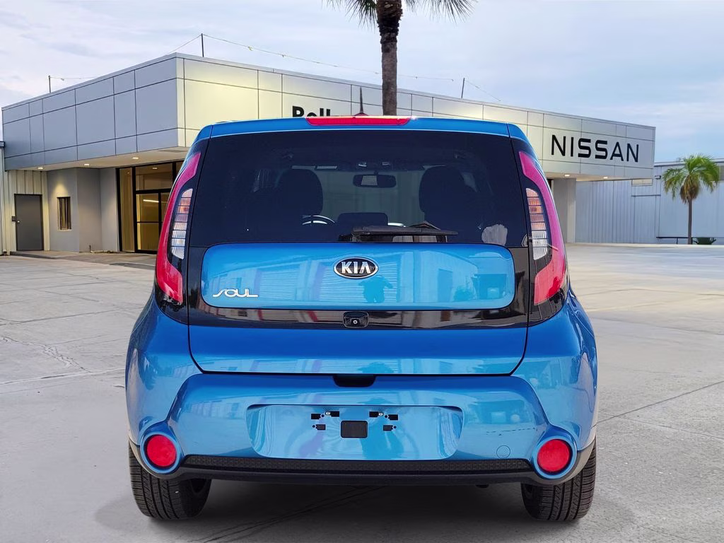 2015 Carribean Blue Kia Soul Plus FWD Hatchback