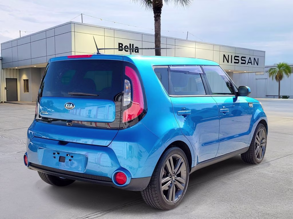 2015 Carribean Blue Kia Soul Plus FWD Hatchback
