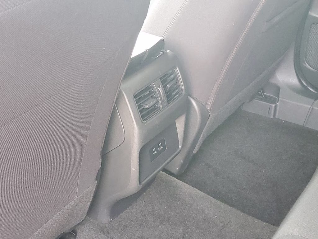 2023 Gun Metallic Nissan Rogue SV AWD SUV
