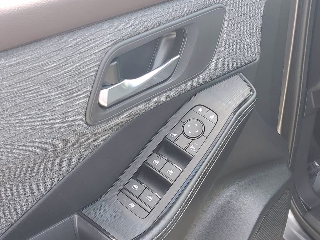 2023 Gun Metallic Nissan Rogue SV AWD SUV