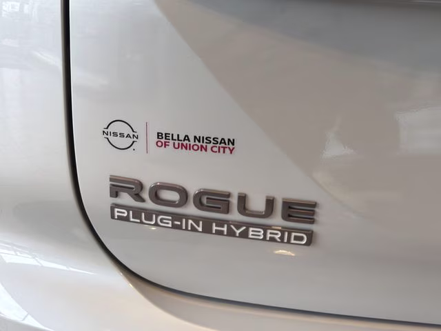2026 Alpine Frost Nissan Rogue Plug-In Hybrid Platinum AWD SUV