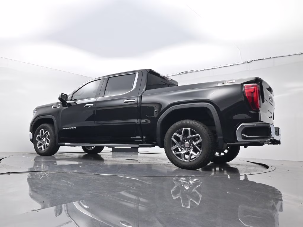2025 Onyx Black GMC Sierra 1500 SLT 4X4 Truck