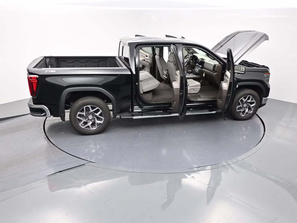 2025 Onyx Black GMC Sierra 1500 SLT 4X4 Truck