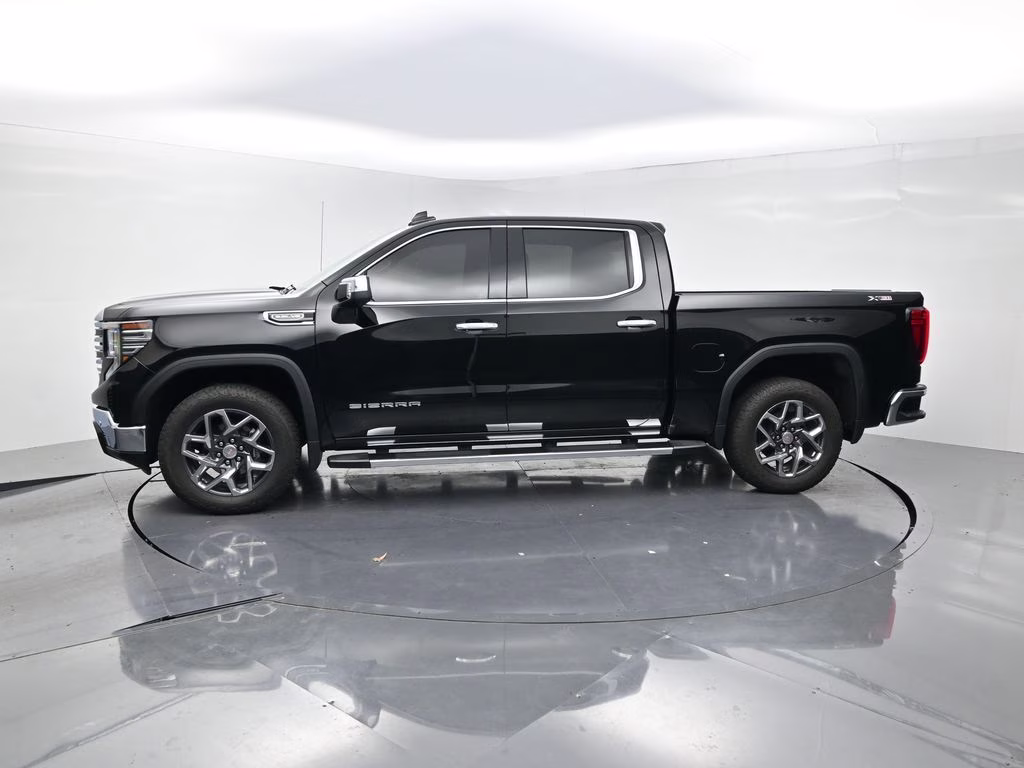 2025 Onyx Black GMC Sierra 1500 SLT 4X4 Truck