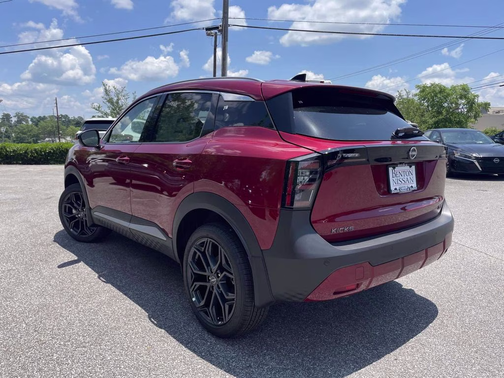 2026 Scarlet Ember Tintcoat Nissan Kicks SR FWD SUV