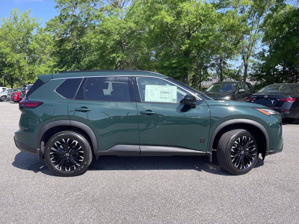 2026 Obsidian Green Nissan Rogue Dark Armor FWD SUV