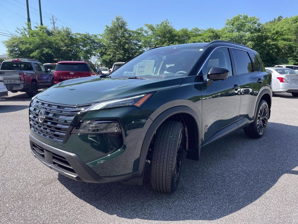 2026 Obsidian Green Nissan Rogue Dark Armor FWD SUV