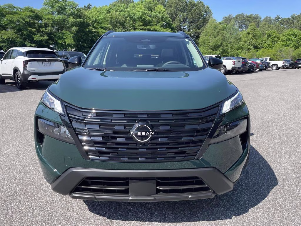 2026 Obsidian Green Nissan Rogue Dark Armor FWD SUV