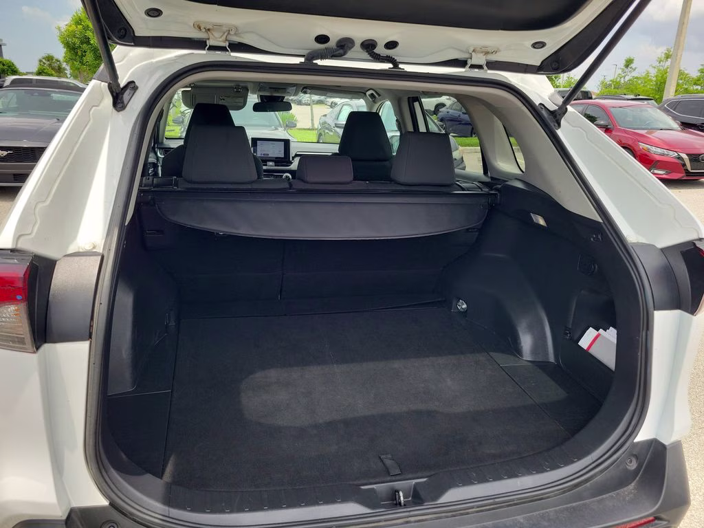 2024 Ice Toyota RAV4 XLE FWD SUV