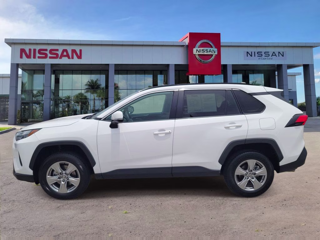 2024 Ice Toyota RAV4 XLE FWD SUV