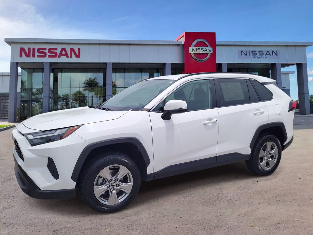 2024 Ice Toyota RAV4 XLE FWD SUV