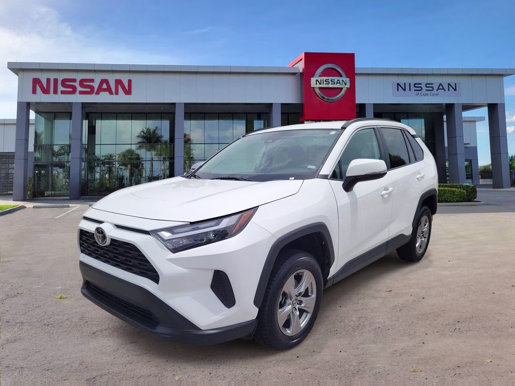 2024 Ice Toyota RAV4 XLE FWD SUV