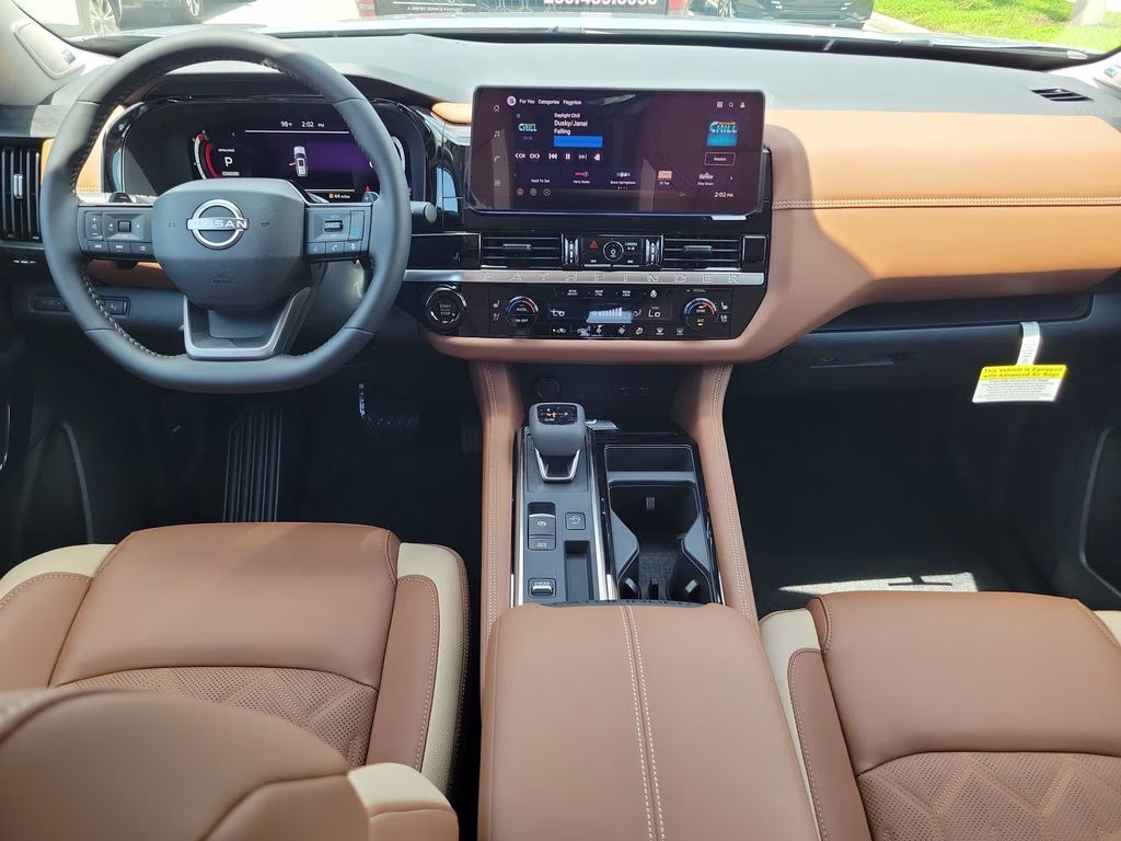 2026 Boulder Gray Pearl Nissan Pathfinder Platinum FWD SUV
