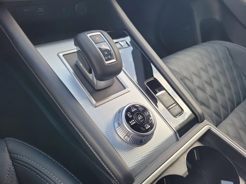 2026 Moonrock Gray Nissan Rogue Plug-In Hybrid Platinum AWD SUV
