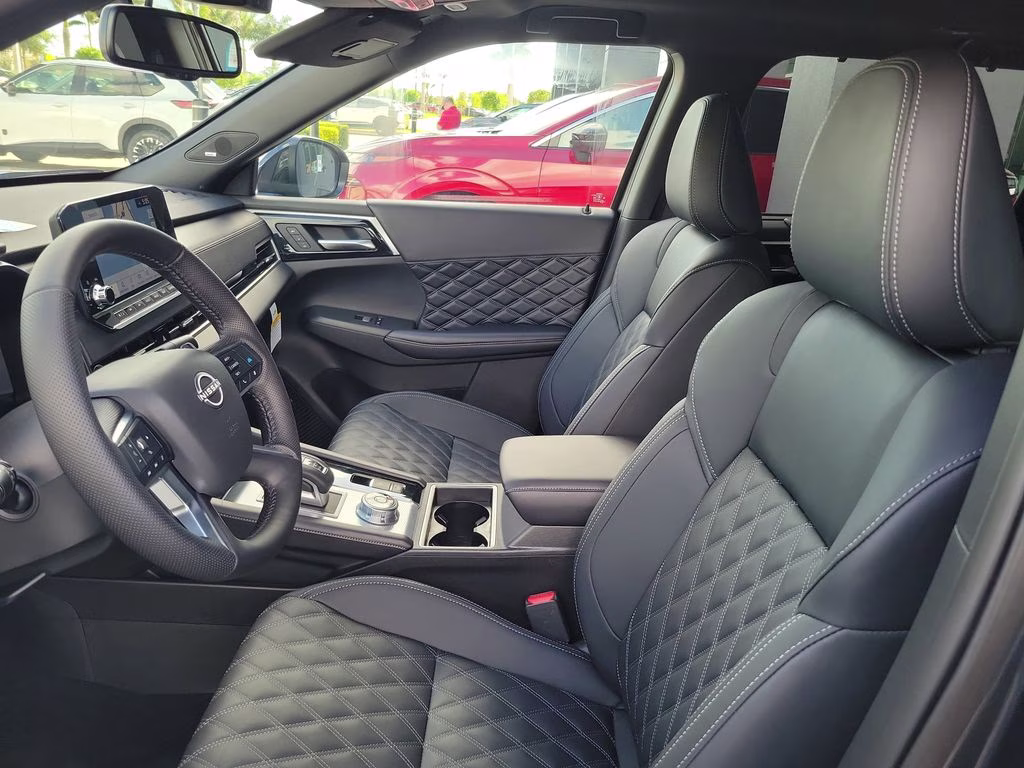 2026 Moonrock Gray Nissan Rogue Plug-In Hybrid Platinum AWD SUV