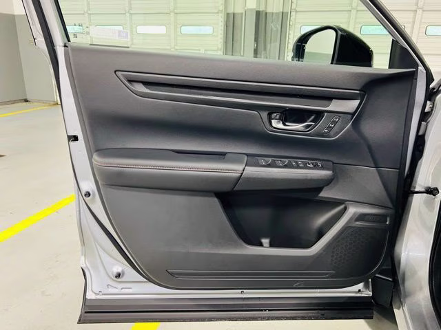 2026 Solar Silver Metallic Honda CR-V Hybrid Sport-L FWD SUV