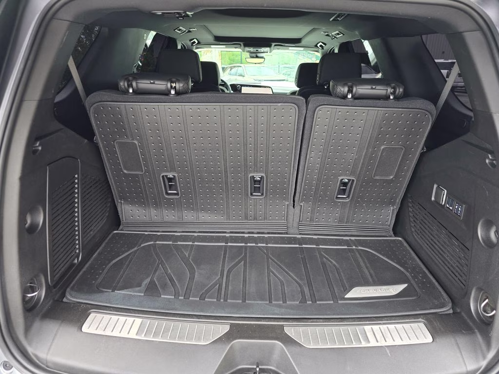 2025 Sterling Gray Metallic Chevrolet Tahoe High Country 4X4 SUV