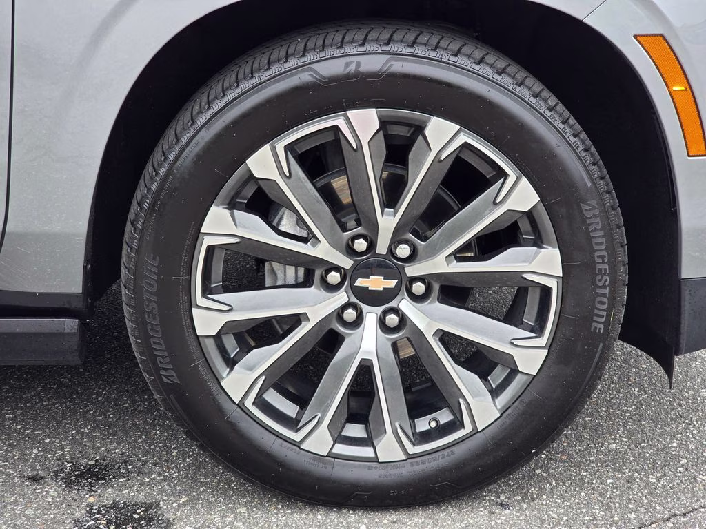 2025 Sterling Gray Metallic Chevrolet Tahoe High Country 4X4 SUV