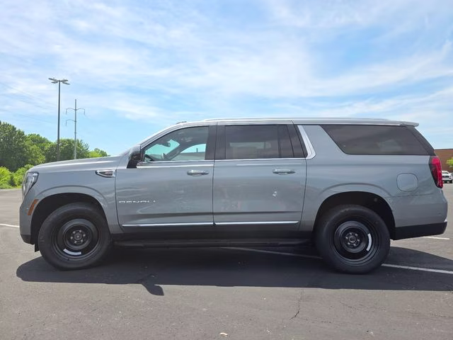 2026 Sterling Metallic GMC Yukon XL Denali 4X4 SUV