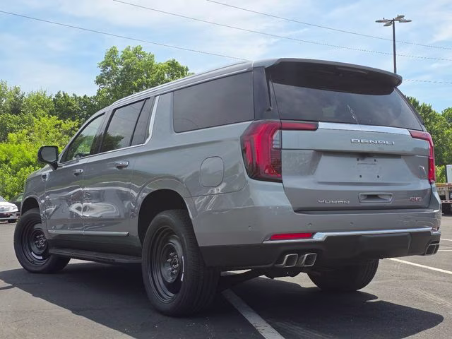 2026 Sterling Metallic GMC Yukon XL Denali 4X4 SUV