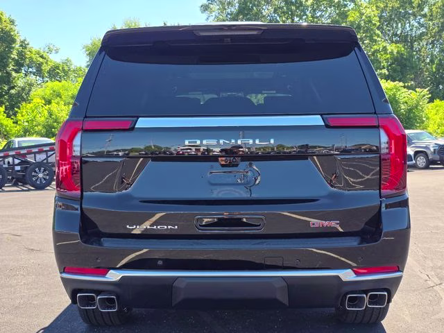 2026 Onyx Black GMC Yukon XL Denali 4X4 SUV