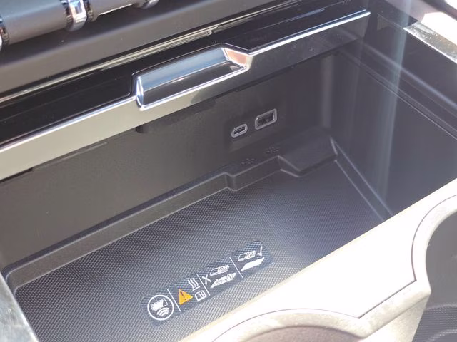2026 Onyx Black GMC Yukon XL Denali 4X4 SUV