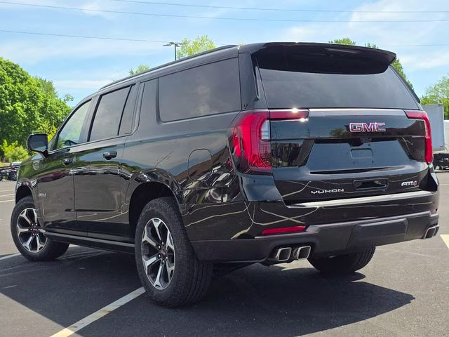 2026 Onyx Black GMC Yukon XL AT4 Ultimate 4X4 SUV